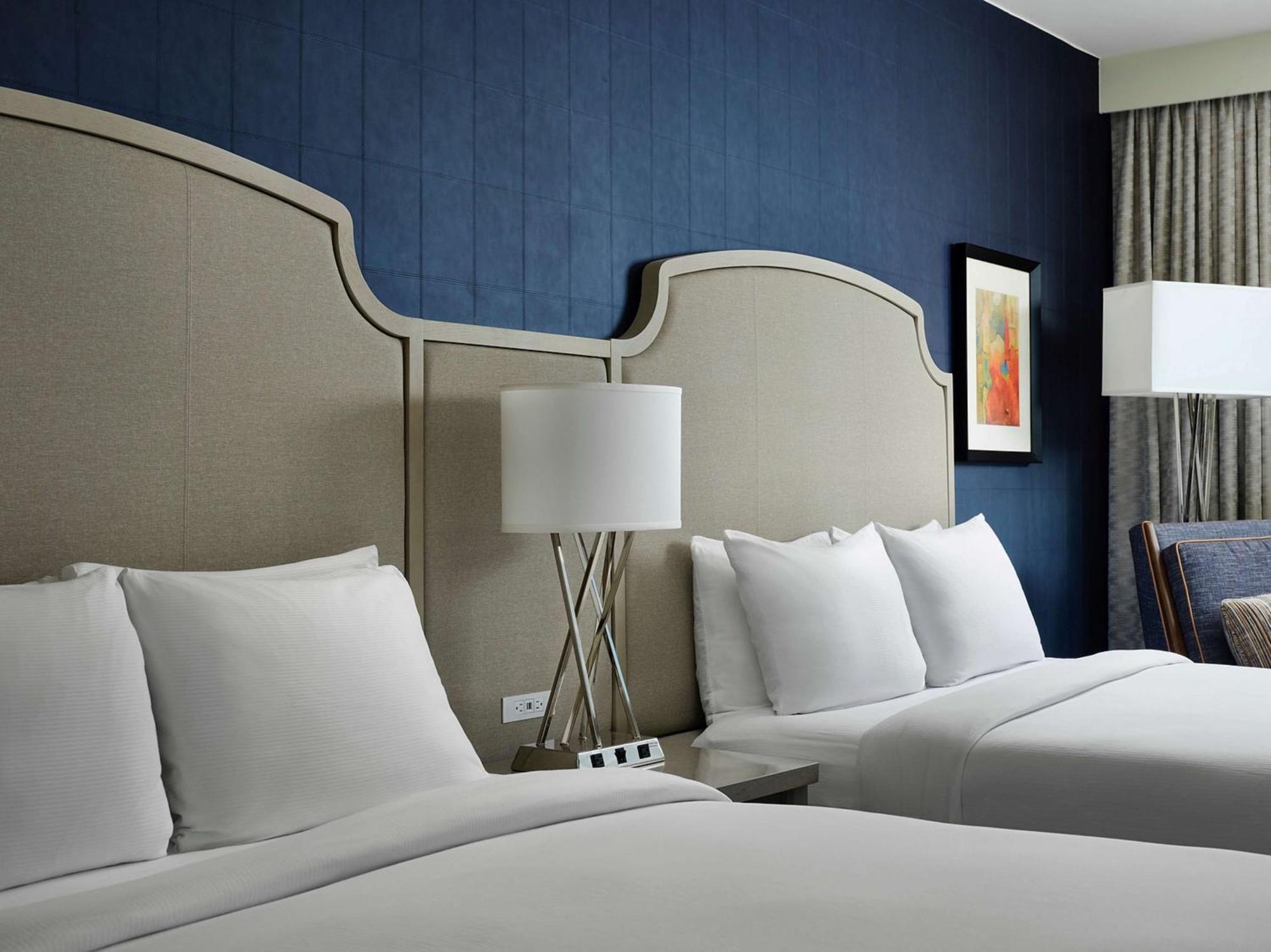 Hotel Doubletree By Hilton Downtown